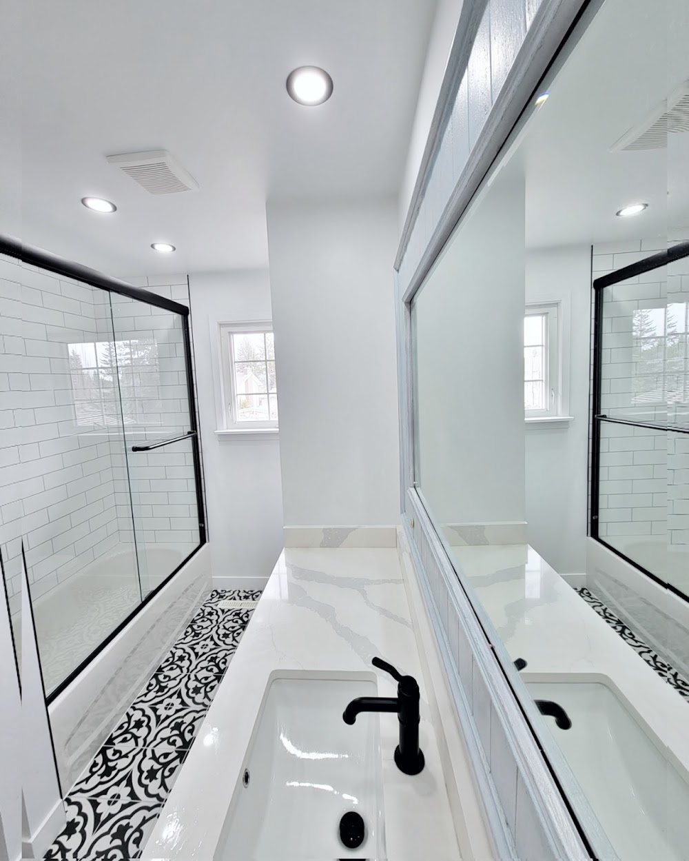 Blue Ladder Contractors Inc