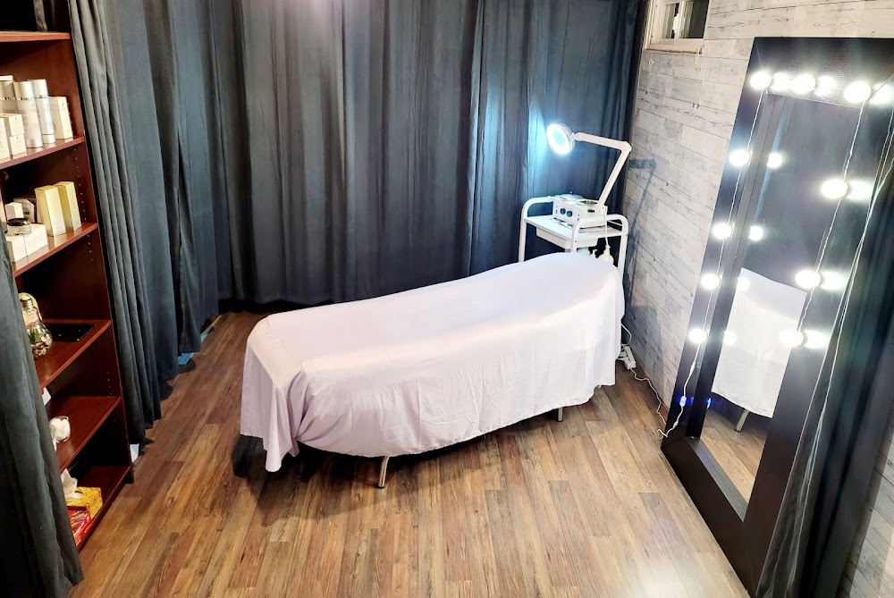 Clara’s Beauty Salon