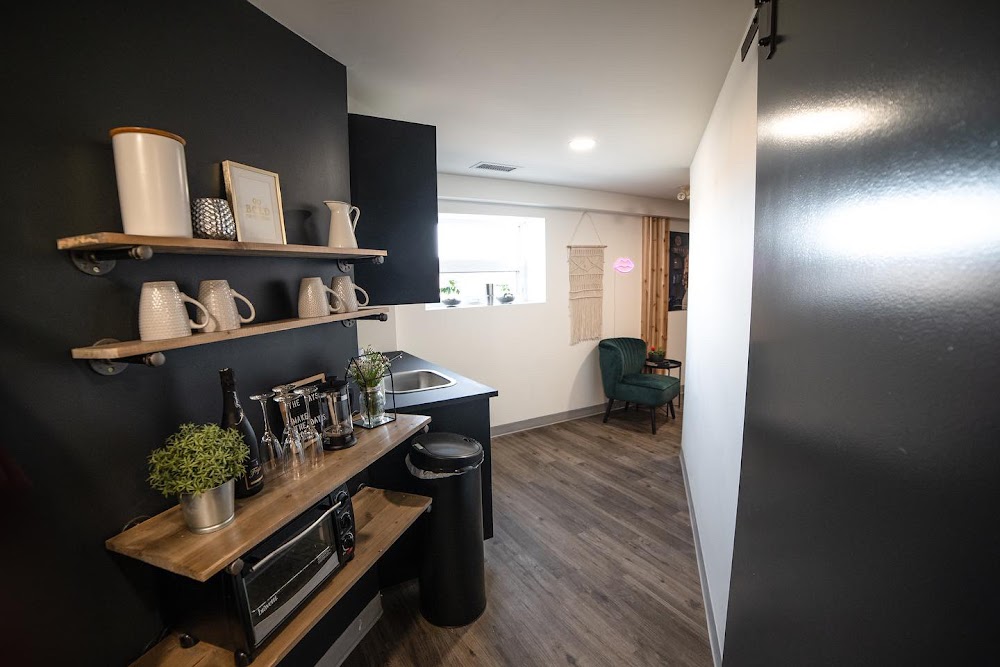 Hair by Quinn @Quinntessential Salon