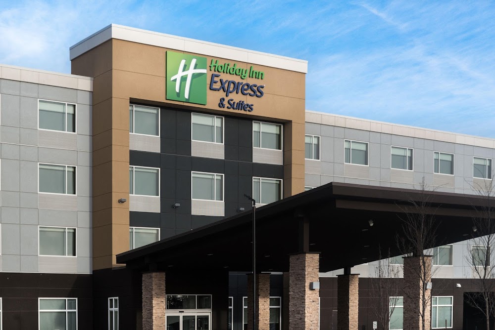 Holiday Inn Express & Suites West Edmonton-Mall Area, an IHG Hotel