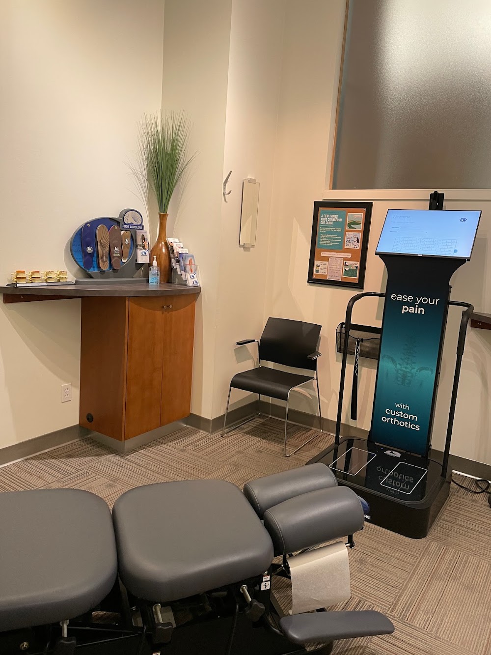 The Chiropractors At Commerce Place