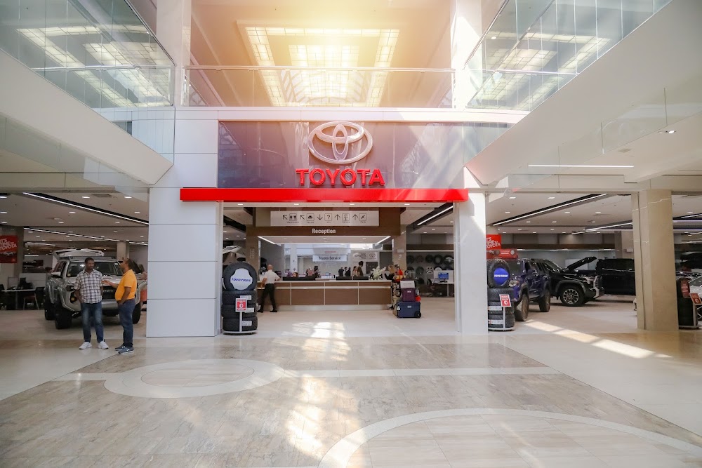 Toyota West Edmonton Mall