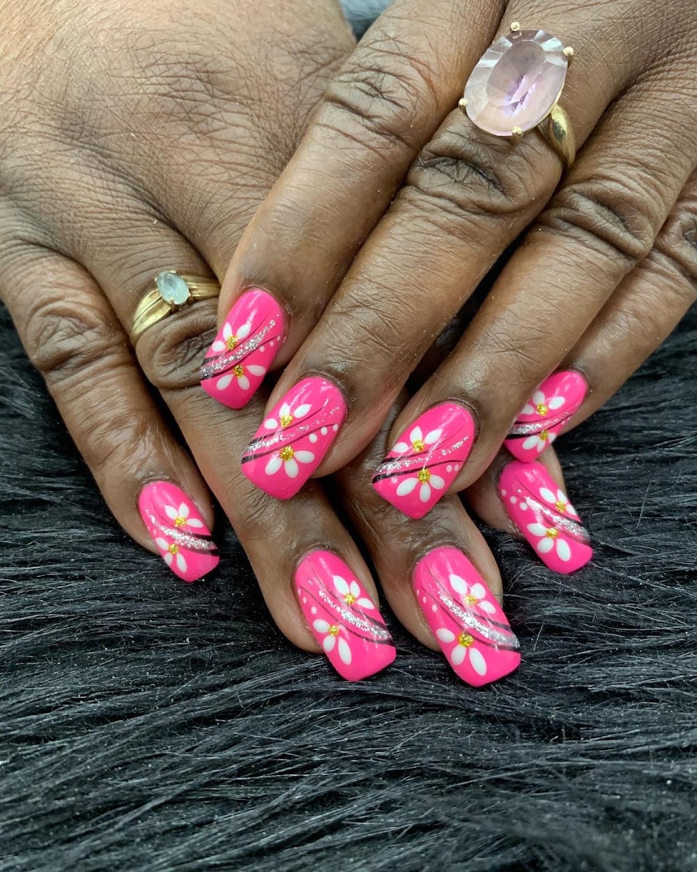 Regal Nails, Salon & Spa