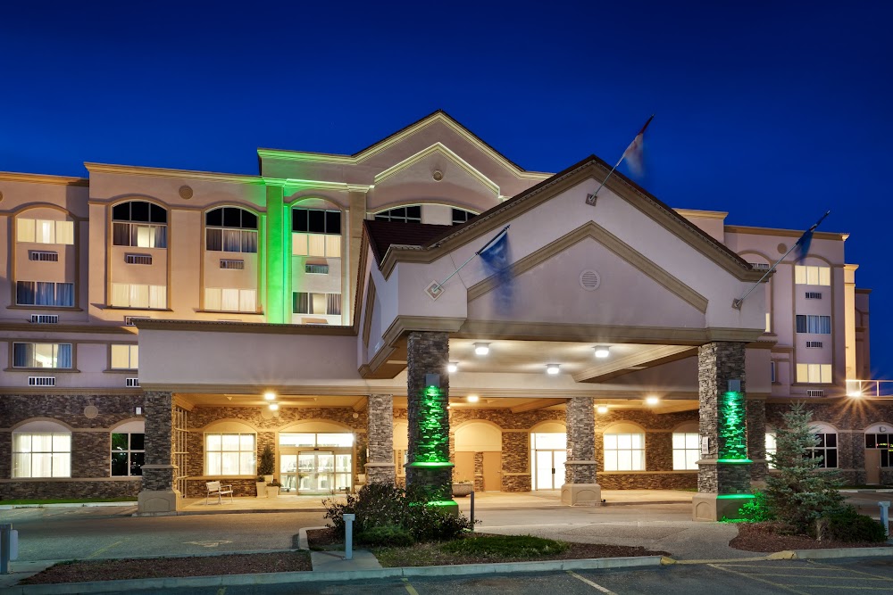 Holiday Inn Lethbridge, an IHG Hotel