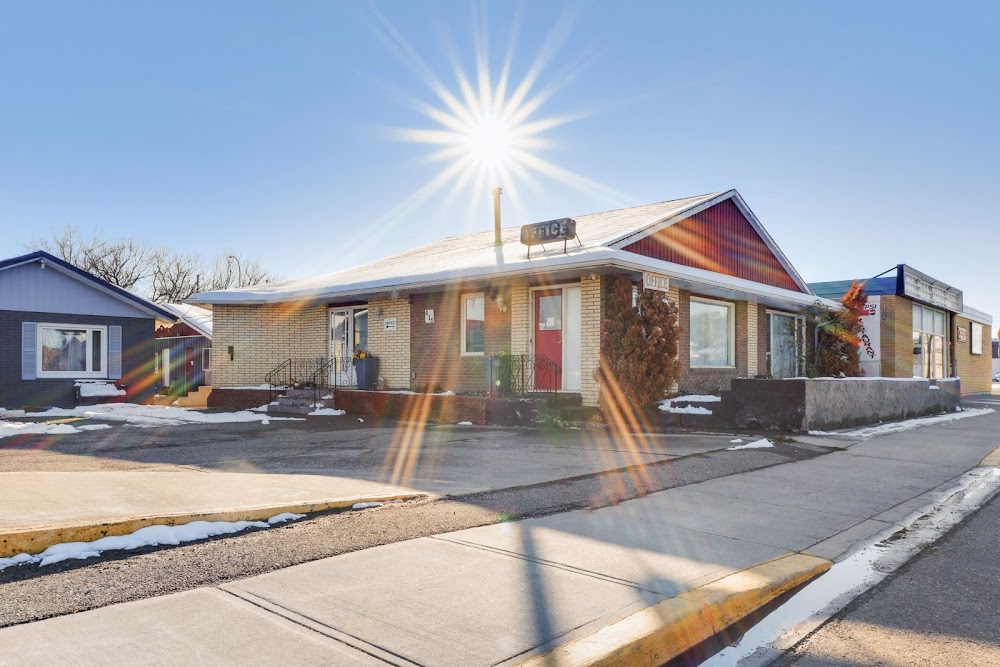 Hotel Bethel – Fort MacLeod, AB