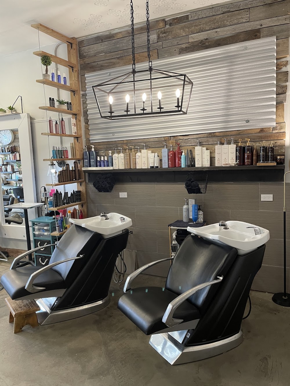 Tumble & Tumble hair studio