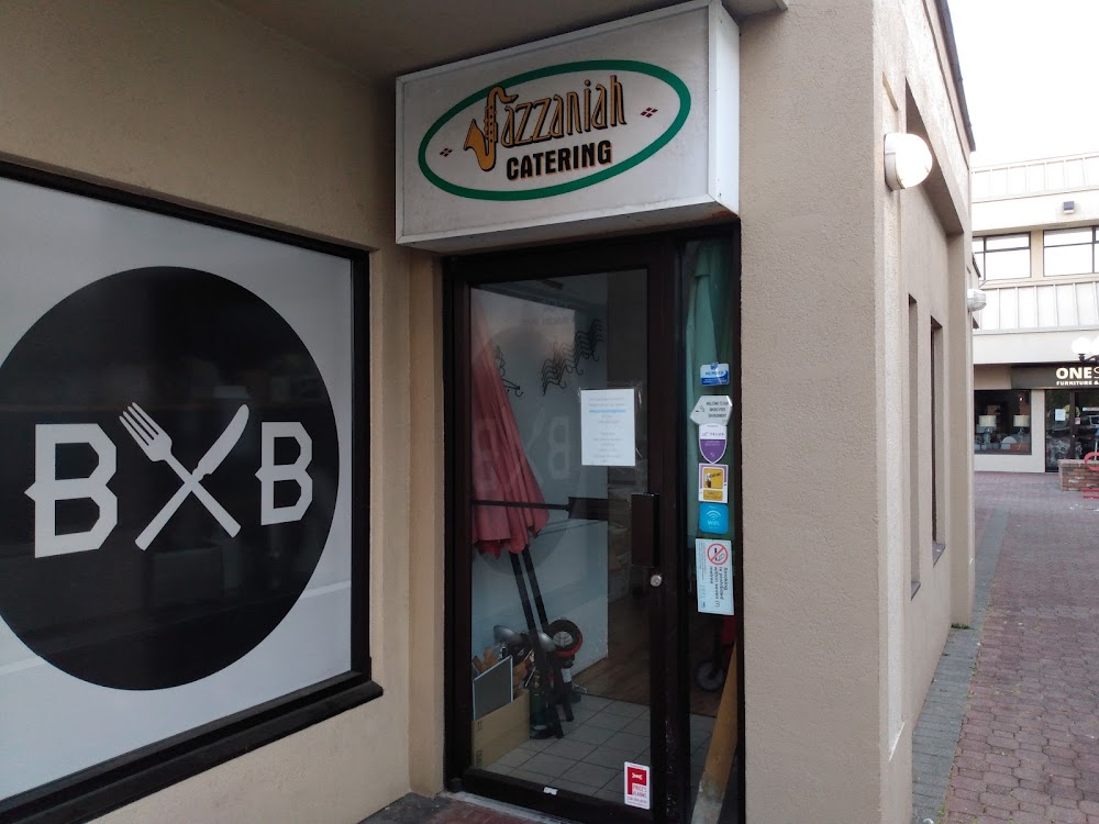 Jazzaniah Cafe & Catering