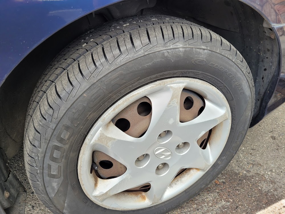 Lansdowne Auto Center