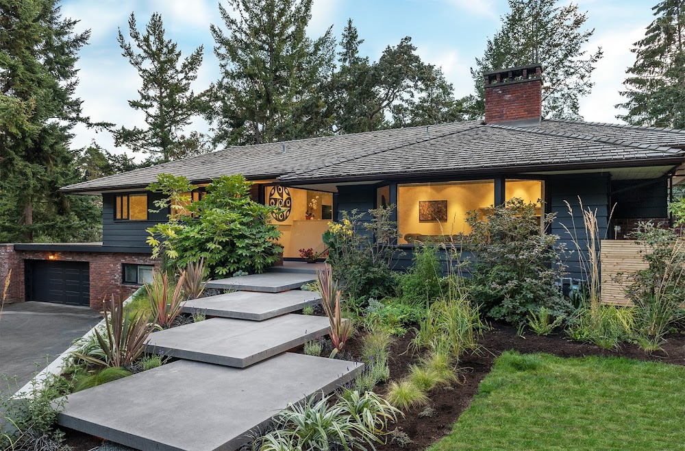 Red Door Landscape Services Ltd