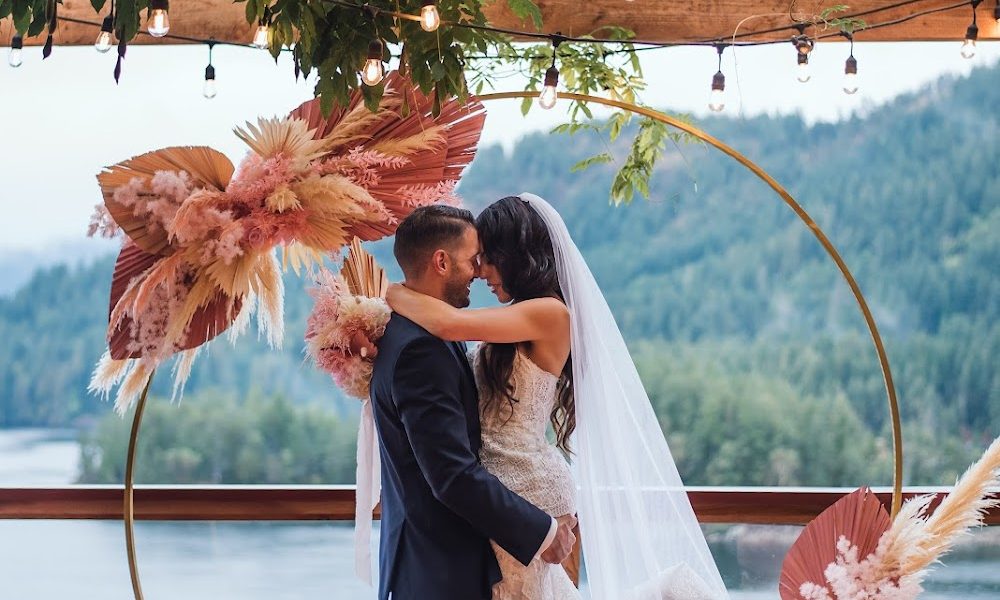 Laura Olson Photography – Sunshine Coast BC Photographer