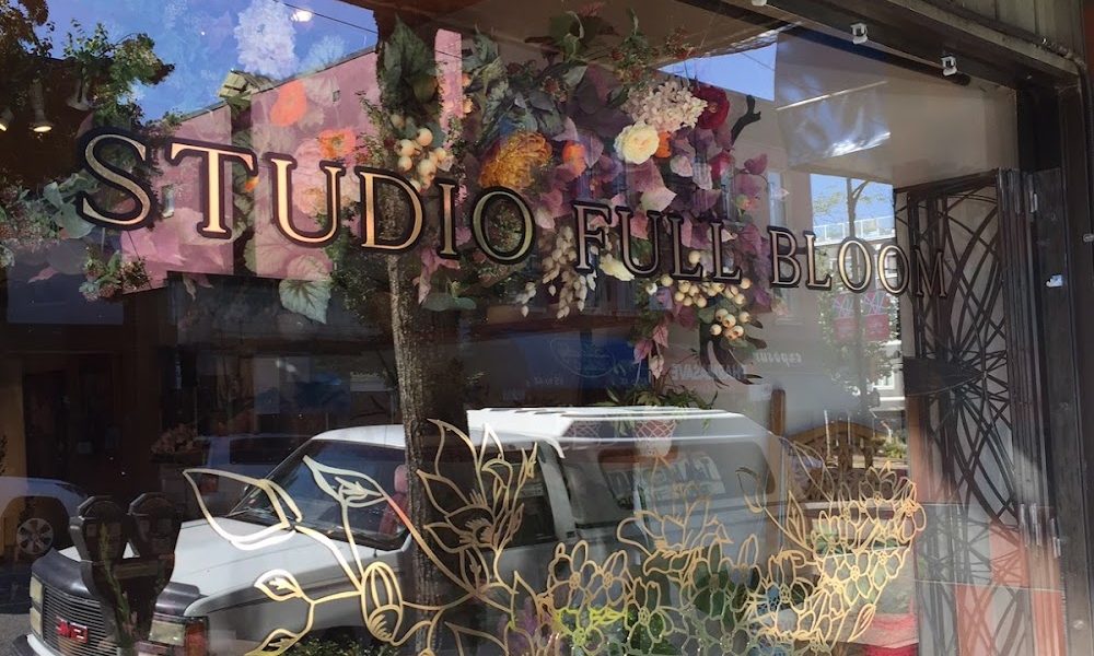Studio Full Bloom