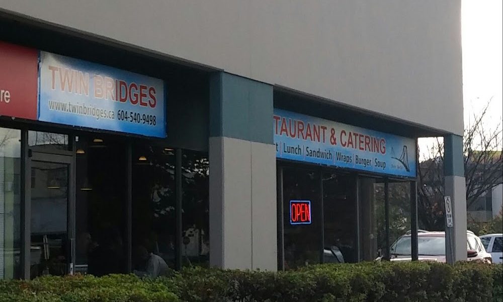 Twin Bridges Restaurant & Catering