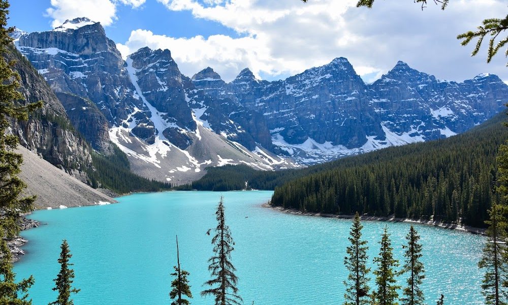 Discover Canada Tours