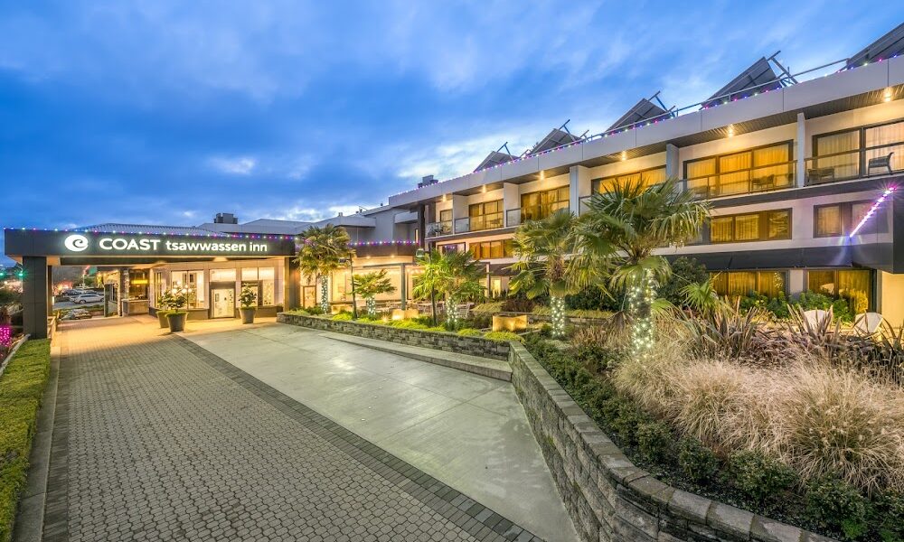 Coast Tsawwassen Inn