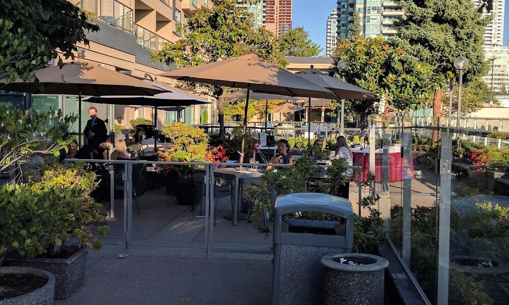 Executive Suites Hotel and Conference Centre Metro Vancouver