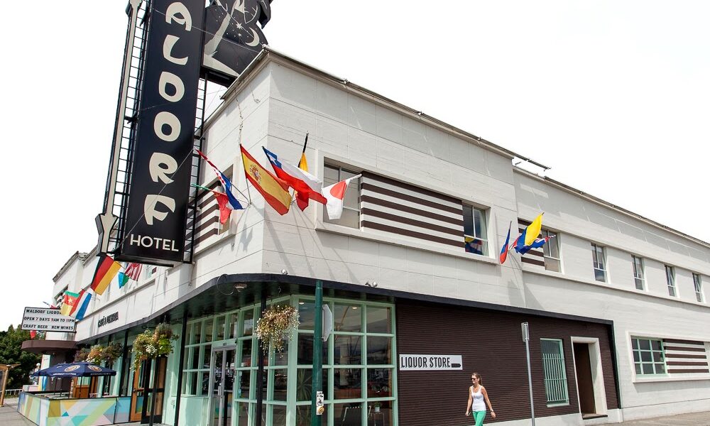 Hotel At The Waldorf