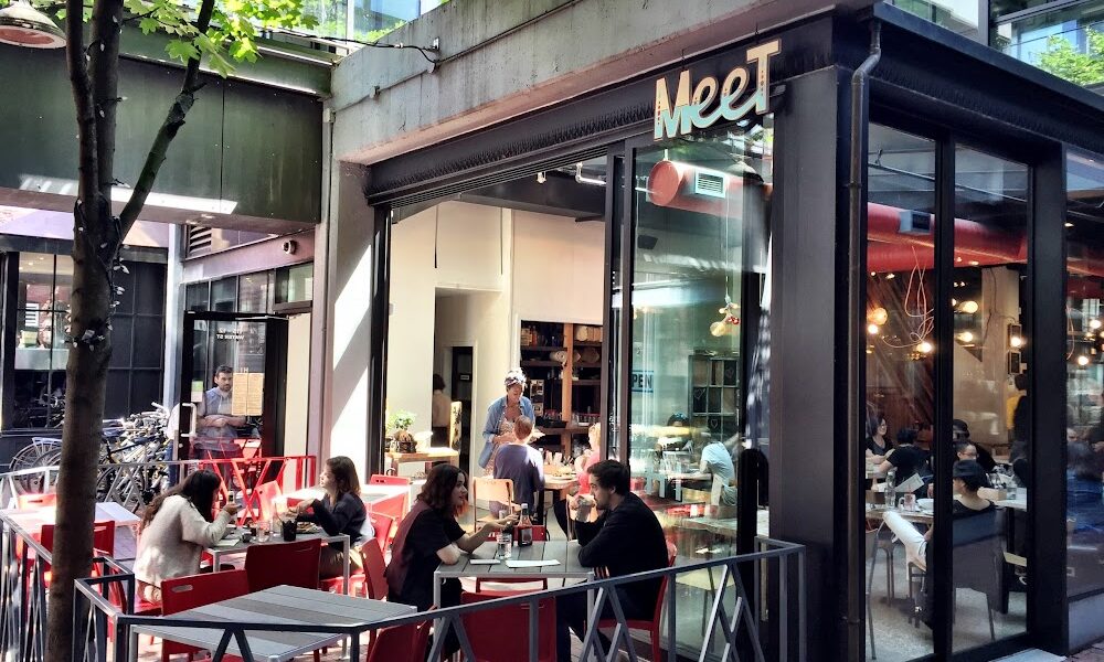 MeeT in Gastown